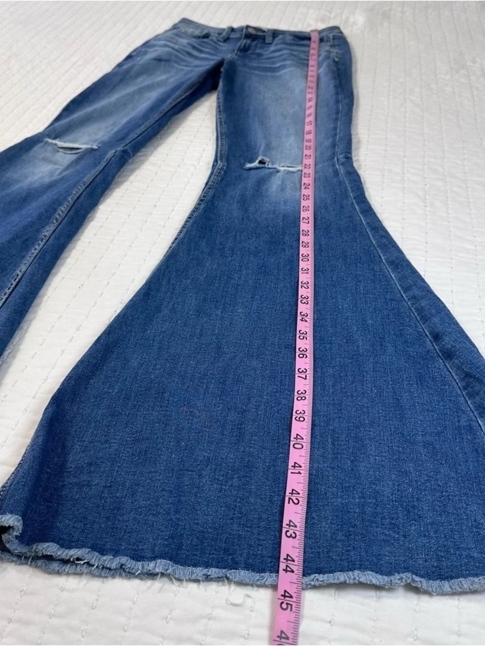 Shyanne Medium Wash Blue Flare Ripped Style Jeans Stretchy Comfortable W28X36L - Picture 5 of 16